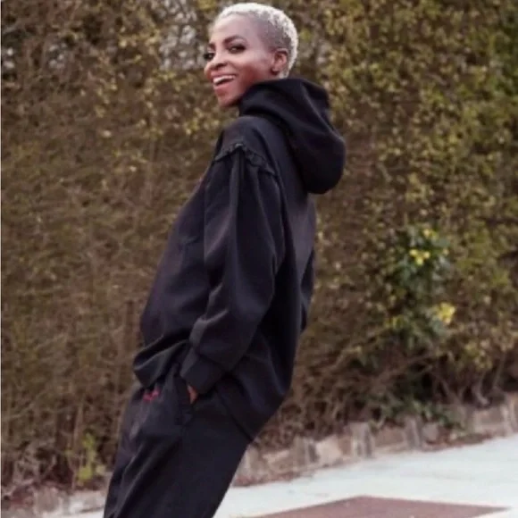 NWOT Simone Rocha x H&M Flared
Hoodie sz Large - Picture 4 of 16